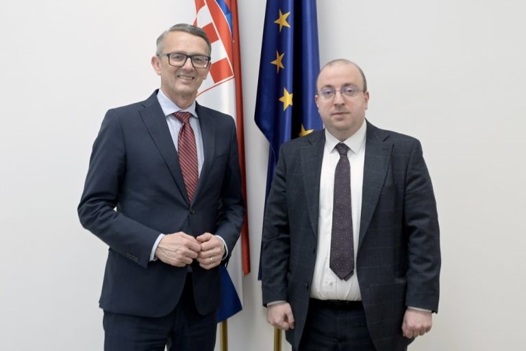 gruzija naslovna